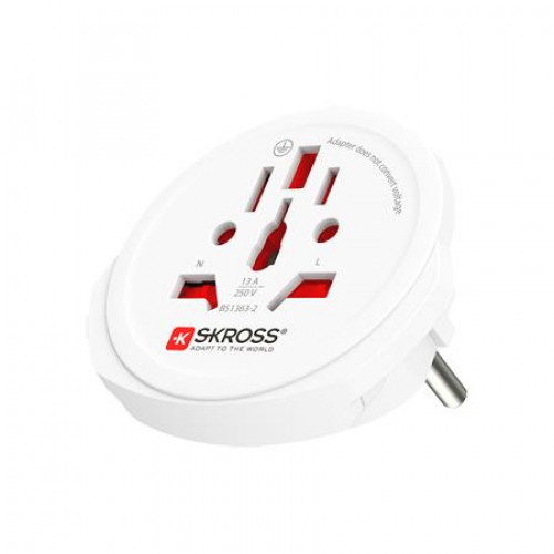 Skross Adapter Európába utazóknak földelt
