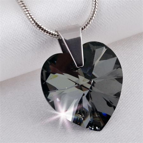 Art Crystella Nyaklánc szív formájú Black Diamond Swarovski kristállyal 18mm